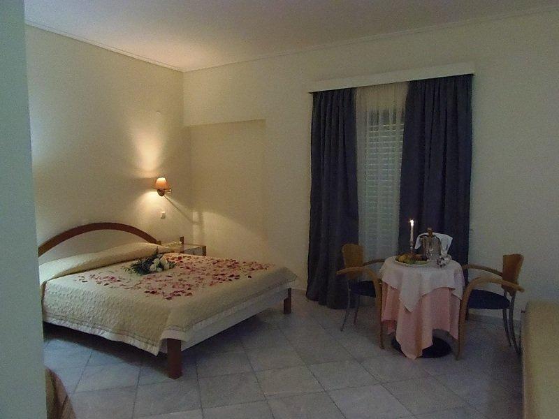 فندق Atlantica Yakinthos كاتو ذاراتسو المظهر الخارجي الصورة